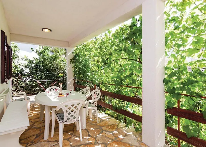 Three-bedroom In Апартаменты *