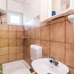 Three-bedroom In Appartement Rovanjska