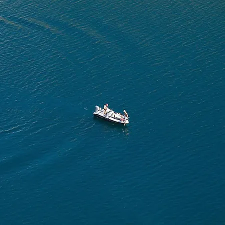 Daire Three-bedroom In *